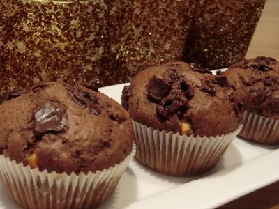 Triple chocolade muffins<div class='yasr-stars-title yasr-rater-stars'
                          id='yasr-visitor-votes-readonly-rater-1e10236ed2436'
                          data-rating='5'
                          data-rater-starsize='16'
                          data-rater-postid='599'
                          data-rater-readonly='true'
                          data-readonly-attribute='true'
                      ></div><span class='yasr-stars-title-average'>5 (1)</span>