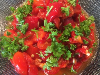Paprika salade<div class='yasr-stars-title yasr-rater-stars'
                          id='yasr-visitor-votes-readonly-rater-ea72267628f6d'
                          data-rating='5'
                          data-rater-starsize='16'
                          data-rater-postid='1150'
                          data-rater-readonly='true'
                          data-readonly-attribute='true'
                      ></div><span class='yasr-stars-title-average'>5 (2)</span>
