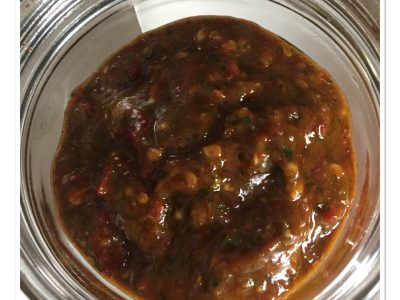Hete chili tapenade<div class='yasr-stars-title yasr-rater-stars-vv'
                          id='yasr-visitor-votes-readonly-rater-b22314e6ecf28'
                          data-rating='3.3'
                          data-rater-starsize='16'
                          data-rater-postid='1812' 
                          data-rater-readonly='true'
                          data-readonly-attribute='true'
                          data-cpt='recipes'
                      ></div><span class='yasr-stars-title-average'>3.3 (7)</span>